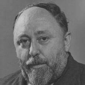 Elliot Paul (1891 - 1958) (编剧)