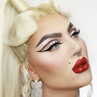 Ellis Atlantis, 31 (Instagram Star)