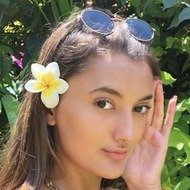 Eloise Fouladgar, 26 (TikTok Star)