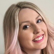 Elysia, 33 (TikTok Star)