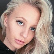 Emilia Hult, 27 (eSports Player)