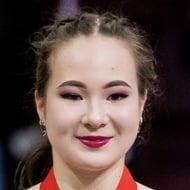 Emily Bausback, 23 (花样滑冰运动员)