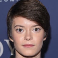 Emily Hinkler, 33 (电视女演员)