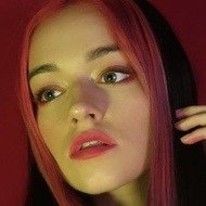 Emily Middlemas, 25 (Pop Singer)