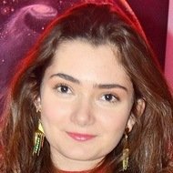 Emily Robinson, 27 (TV Actress)