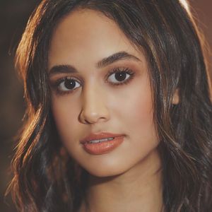 Emily Tosta, 25 (TV Actress)