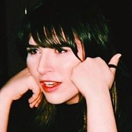 Emily Warren, 33 (詞曲作者)