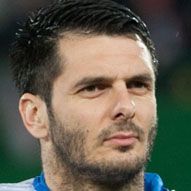Emir Spahic, 43 (足球运动员)