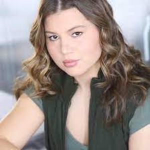 Emma Adler, 22 (Movie Actress)