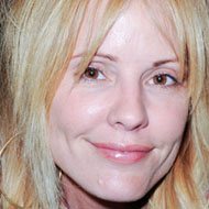 Emma Caulfield, 52 (電視女演員)
