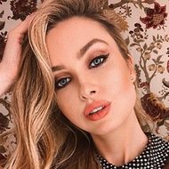 Emma Miller, 33 (YouTube明星)