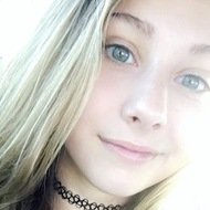 Emma Murphy, 21 (Estrella de TikTok)