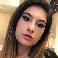 Emmalynn Minassian, 26 (Instagram Star)