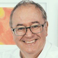 Enric Corbera, 69 (Auteur de non-fiction)