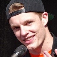 Enzo Knol, 32 (Star di YouTube)