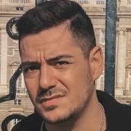 Eponimos Alkoolikos, 29 (YouTube Star)