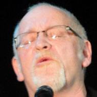 Eric Bogle, 79 (Cantante de Música Folk)