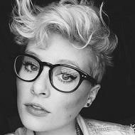 Erin Brock, 29 (Vine Star)