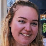 Erin Pettey, 25 (TikTok明星)