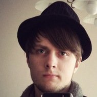 Ertyez, 25 (Star di YouTube)