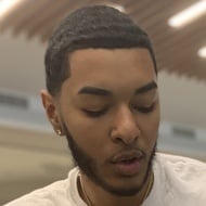 Esai Givens, 26 (TikTok明星)