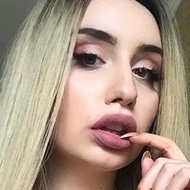 Esmeralda Morichelli, 28 (Instagram明星)