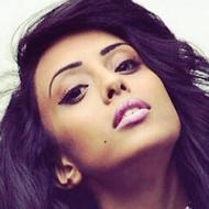 Esskayji, 35 (Blogger)