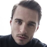 Euan Holden, 37 (足球運動員)