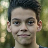 Euan Mitchell, 23 (Estrelas do YouTube)