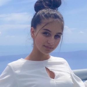 Eva Alipour, 16 (YouTube Star)