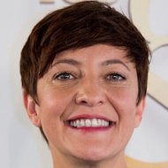 Eva Hache, 53 (TV Show Host)