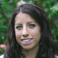 Eva Kosmas Flores, 38 (Blogger)