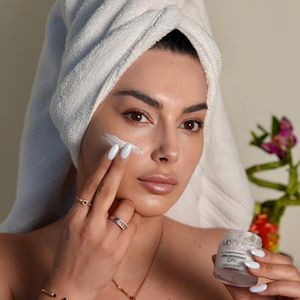 Eva Pepaj, 40 (模特)