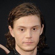 Evan Peters, 37 (Телеактер)