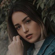 Evelyn Almaguer, 27 (YouTube明星)