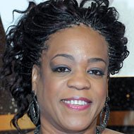 Evelyn King, 65 (流行歌手)