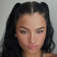 Evie Brewer, 22 (TikTok Star)