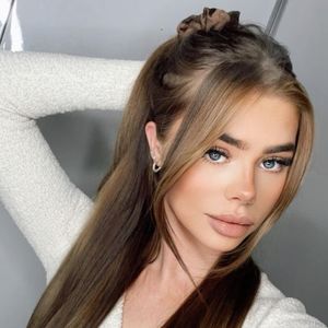 Faith Kelly, 23 (TikTok明星)