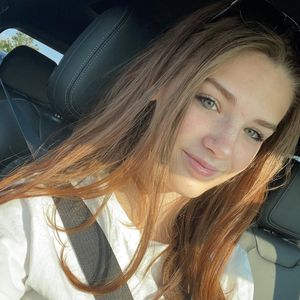 Faith Moormeier, 24 (Instagram明星)