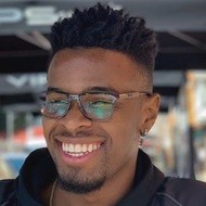 Famous Oberogo, 24 (Pop Zangers)