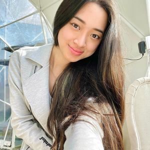 Faye Ng, 24 (YouTube Star)