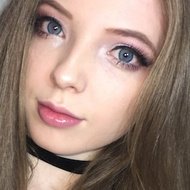 Faye Singleton, 23 (Star di YouTube)
