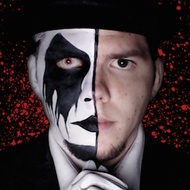 Fearagen, 30 (YouTube Star)