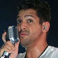 Felipe Pezzoni, 41 (Chanteuse pop)