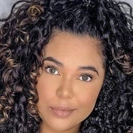 Fernanda Chaves, 38 (Estrelas do YouTube)