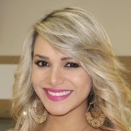 Fernanda Medeiros, 40 (YouTuber)