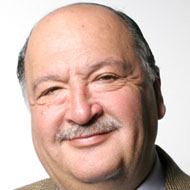 Fernando Flores, 82 (Político)