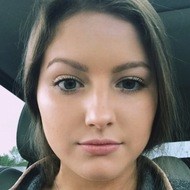 Fetchinq Flo, 23 (Star di YouTube)
