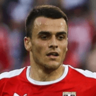 Filip Kostić, 32 (Футболист)