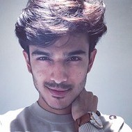 Fizuliyat, 37 (Instagram Star)